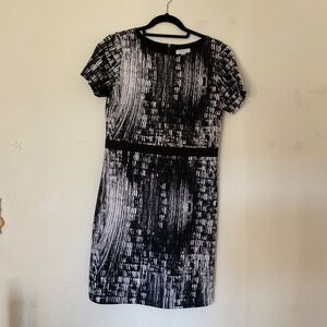 Katherine Barclay Medium Size Black & White Dress